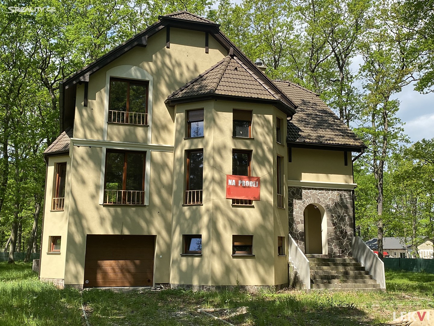Prodej  rodinného domu 364 m², pozemek 3 143 m², Kersko, Hradištko