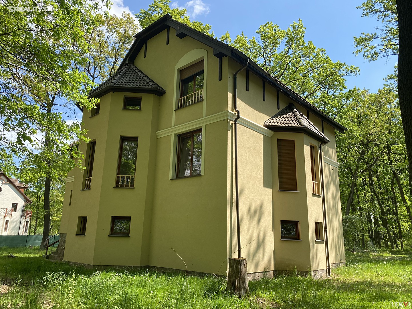 Prodej  rodinného domu 364 m², pozemek 3 143 m², Kersko, Hradištko