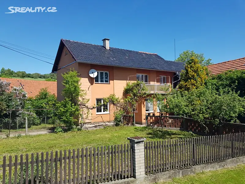 Prodej  rodinného domu 300 m², pozemek 1 145 m², Starý Jičín - Jičina, okres Nový Jičín
