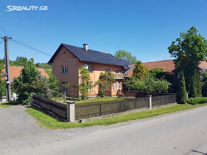 Prodej  rodinného domu 300 m², pozemek 1 145 m², Starý Jičín - Jičina, okres Nový Jičín