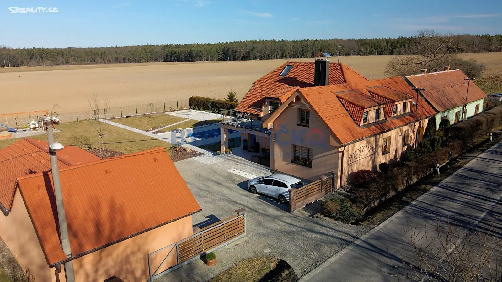 Prodej  rodinného domu 300 m², pozemek 1 567 m², Štěpánovice, okres České Budějovice