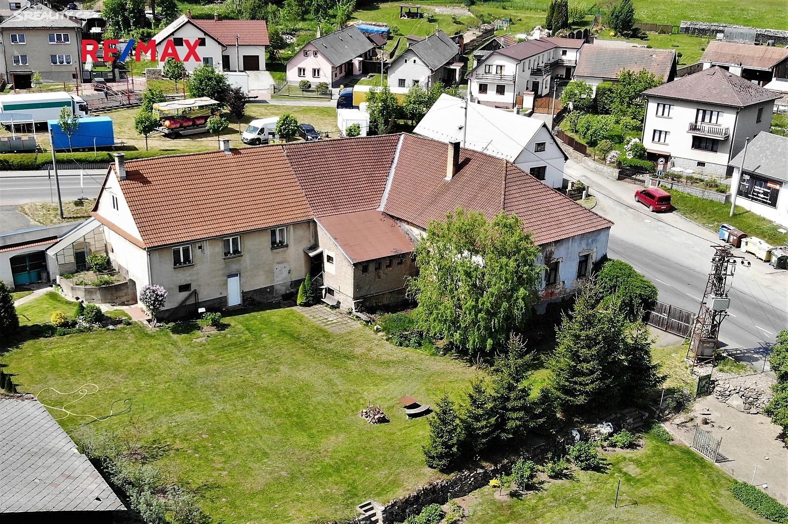 Prodej  rodinného domu 280 m², pozemek 956 m², Věž, okres Havlíčkův Brod