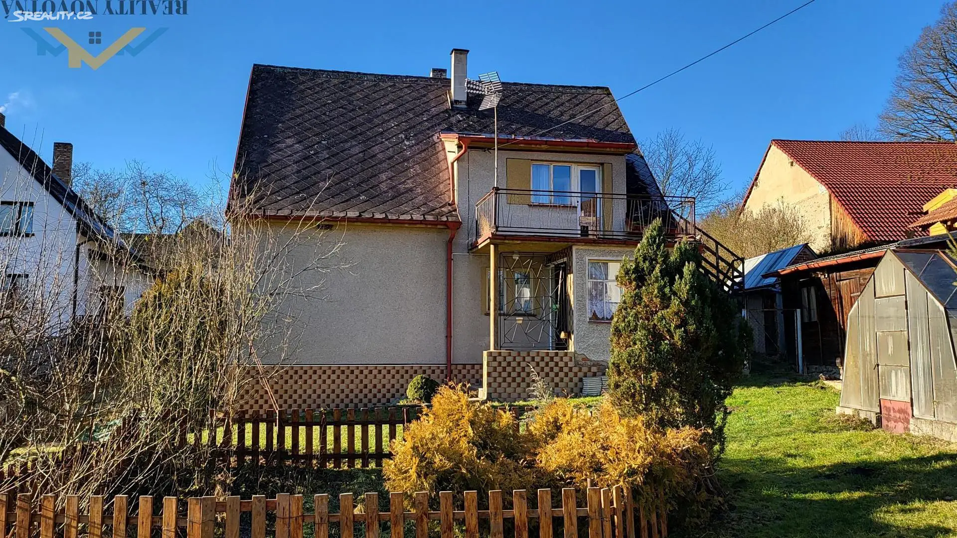 Prodej  vícegeneračního domu 220 m², pozemek 1 081 m², Křečovice - Nahoruby, okres Benešov