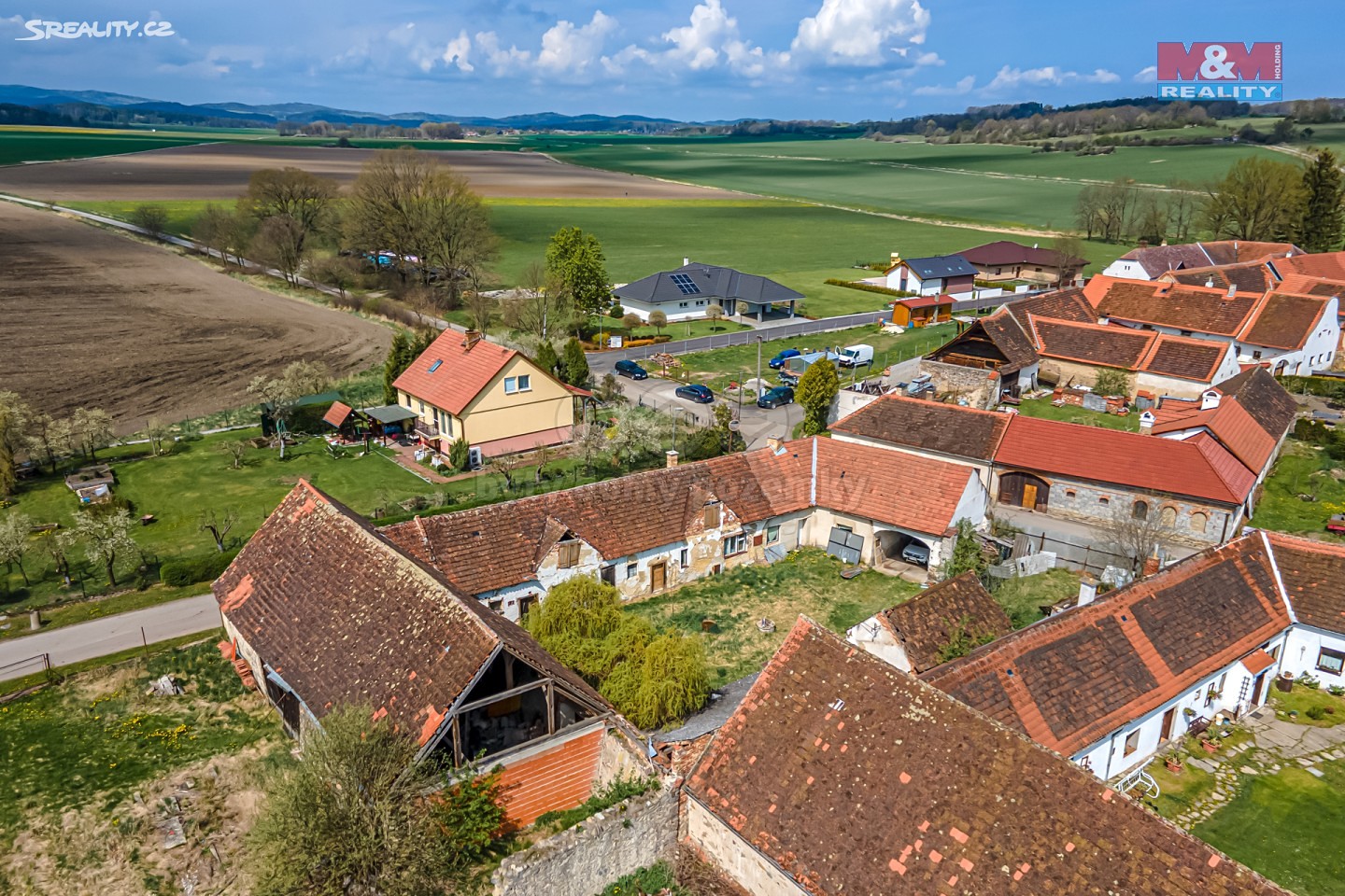 Prodej  zemědělské usedlosti 565 m², pozemek 1 657 m², Babice, okres Prachatice