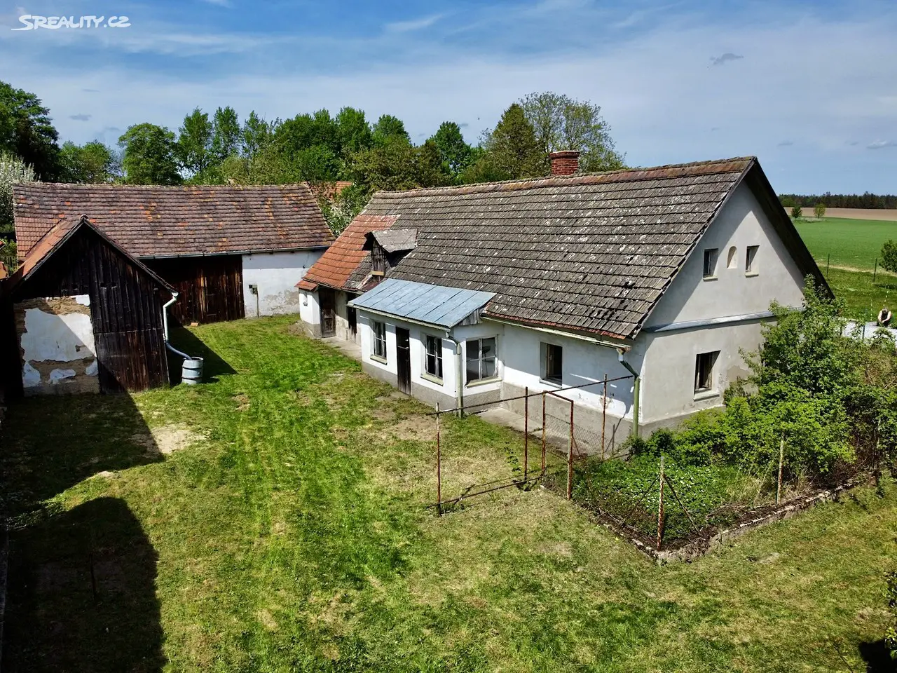 Prodej  zemědělské usedlosti 80 m², pozemek 1 042 m², Smilovy Hory - Radostovice, okres Tábor