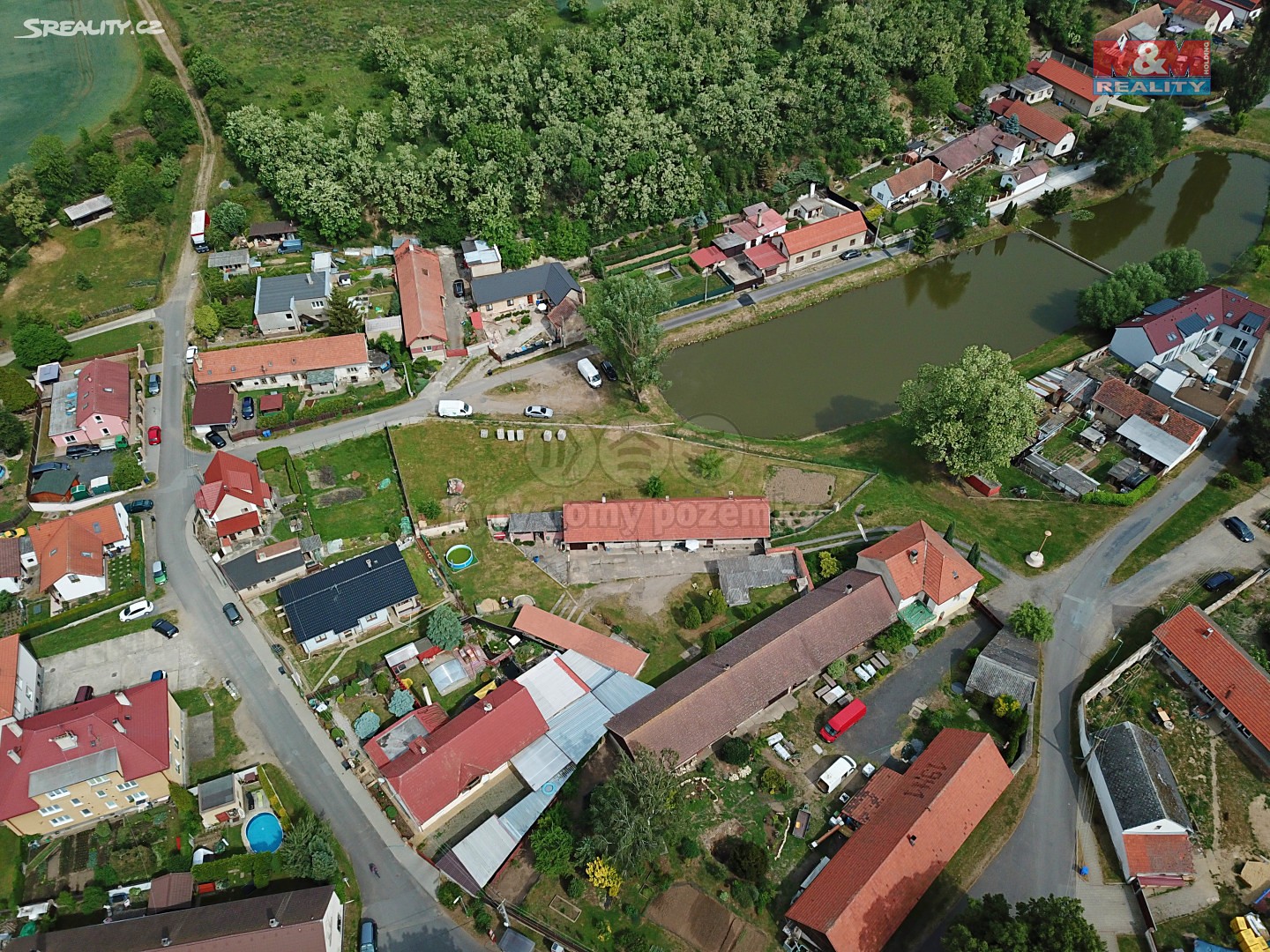 Prodej  stavebního pozemku 1 454 m², Býkev, okres Mělník