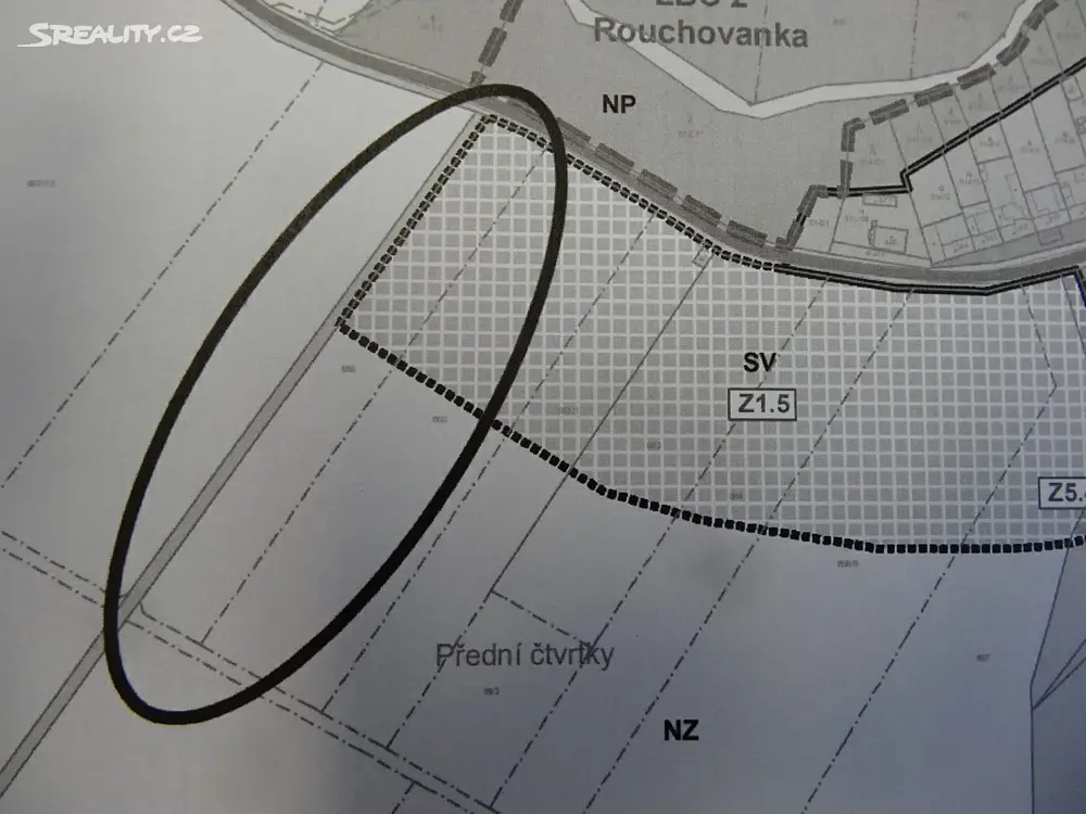 Prodej  stavebního pozemku 5 929 m², Rouchovany, okres Třebíč