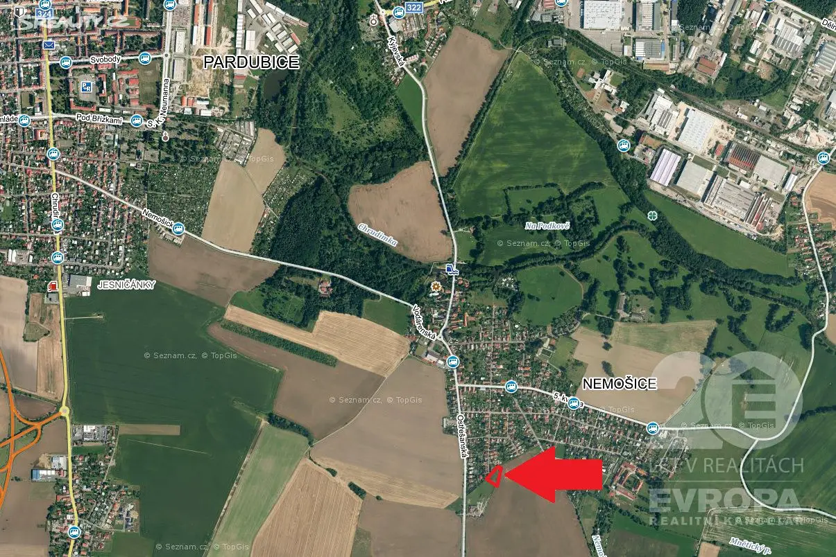 Prodej  komerčního pozemku 3 000 m², Pardubice - Nemošice, okres Pardubice