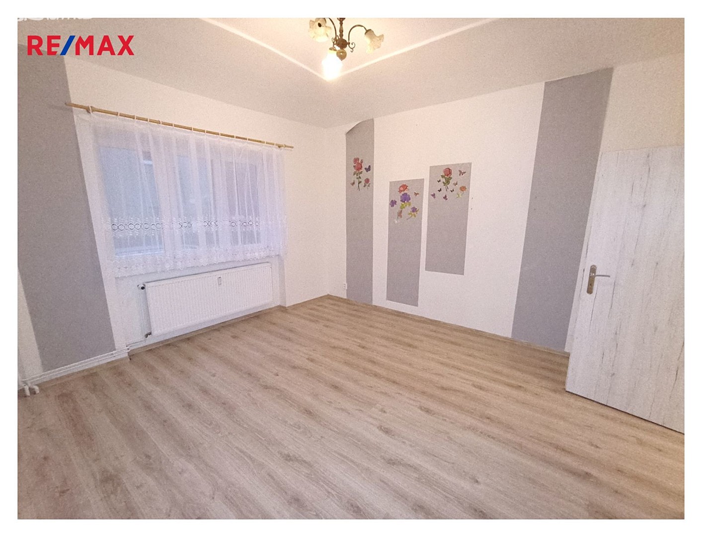 Pronájem bytu 1+1 40 m², Vrbenského, Hostomice