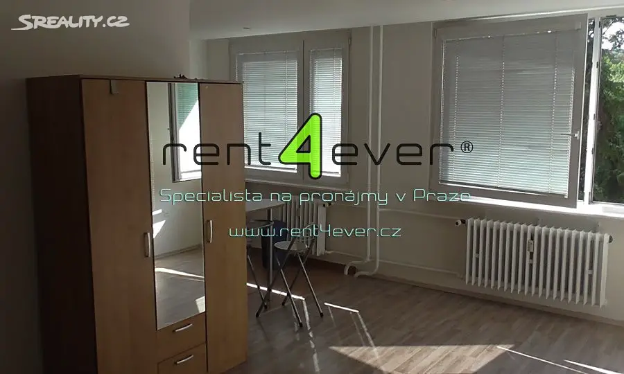 Pronájem bytu 1+kk 35 m², Červenkova, Praha 8 - Střížkov
