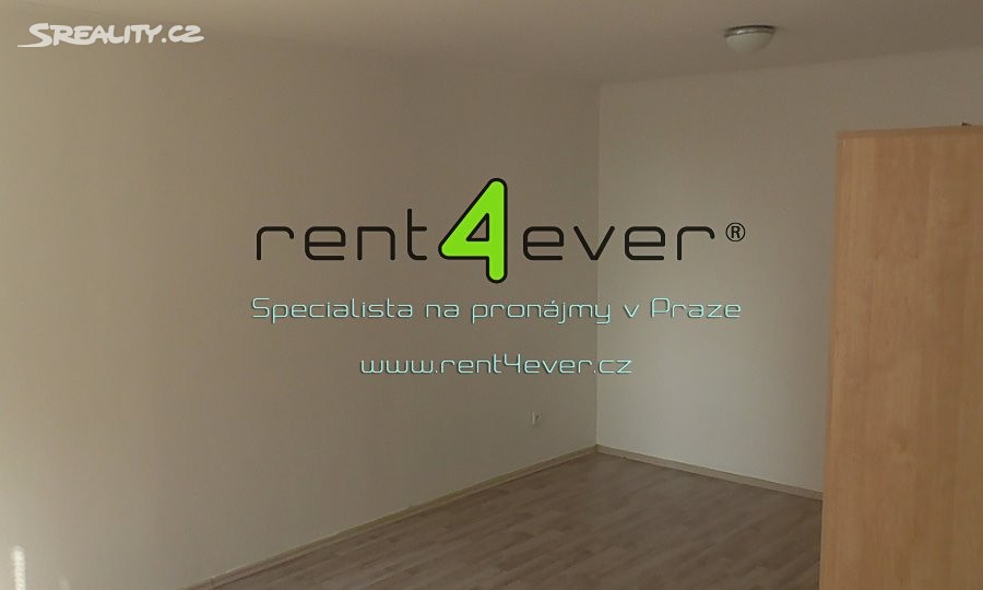 Pronájem bytu 1+kk 35 m², Červenkova, Praha 8 - Střížkov
