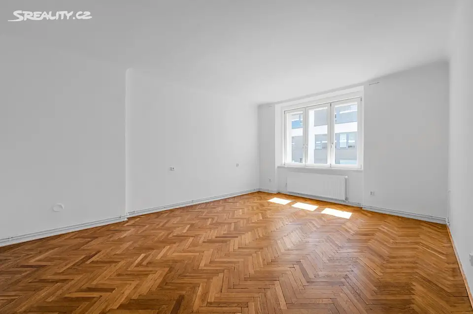 Pronájem bytu 2+1 110 m², Sokolovská, Praha 8 - Karlín