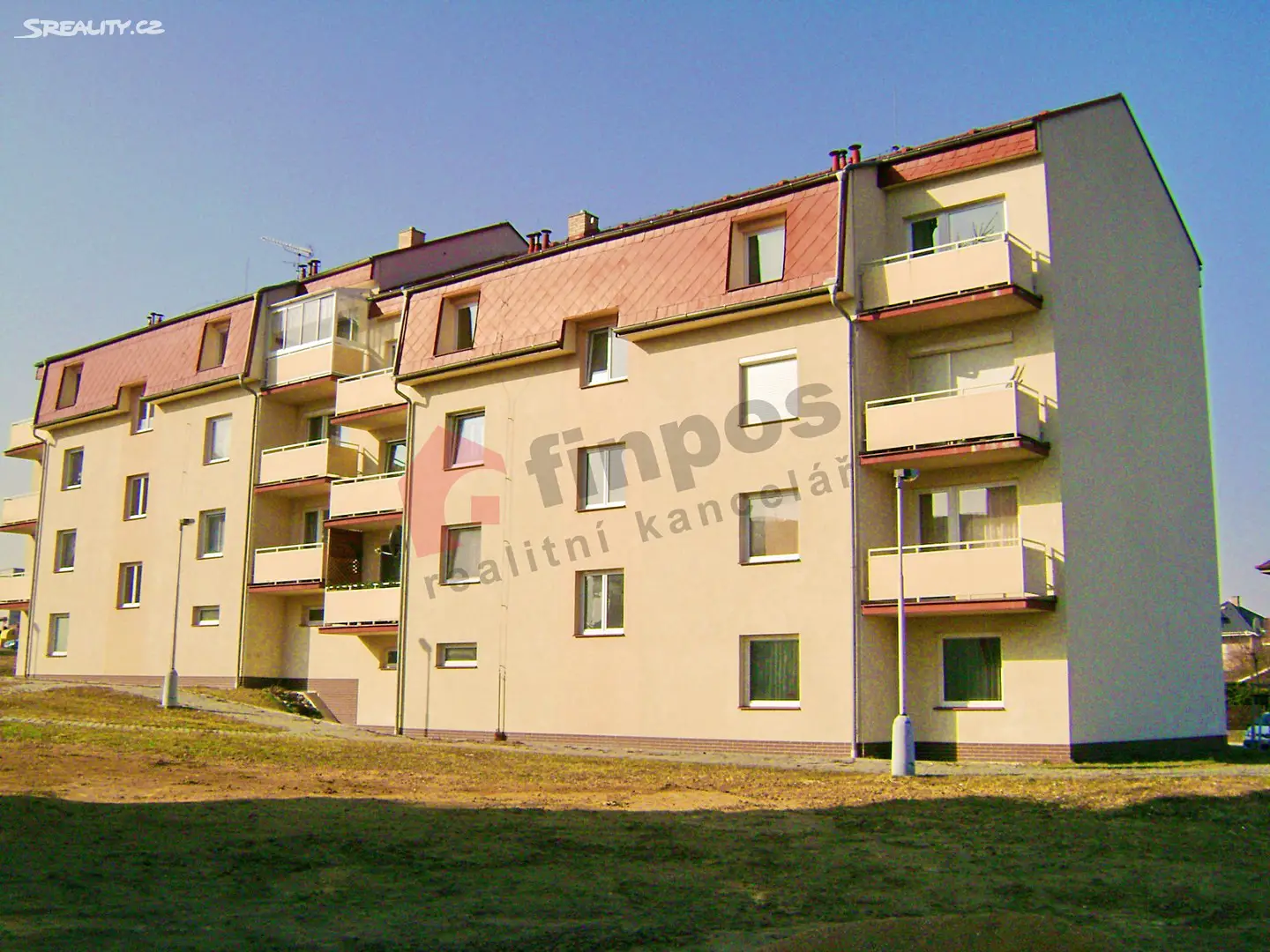 Pronájem bytu 2+kk 45 m², Chlumec nad Cidlinou - Chlumec nad Cidlinou IV, okres Hradec Králové