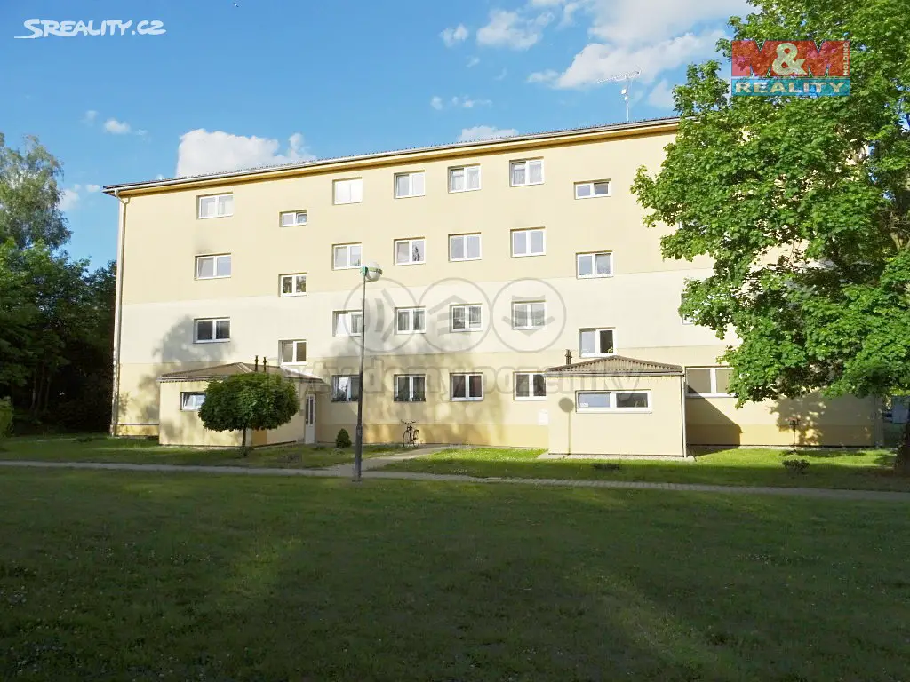 Pronájem bytu 2+kk 55 m², Luštěnice - Zelená, okres Mladá Boleslav