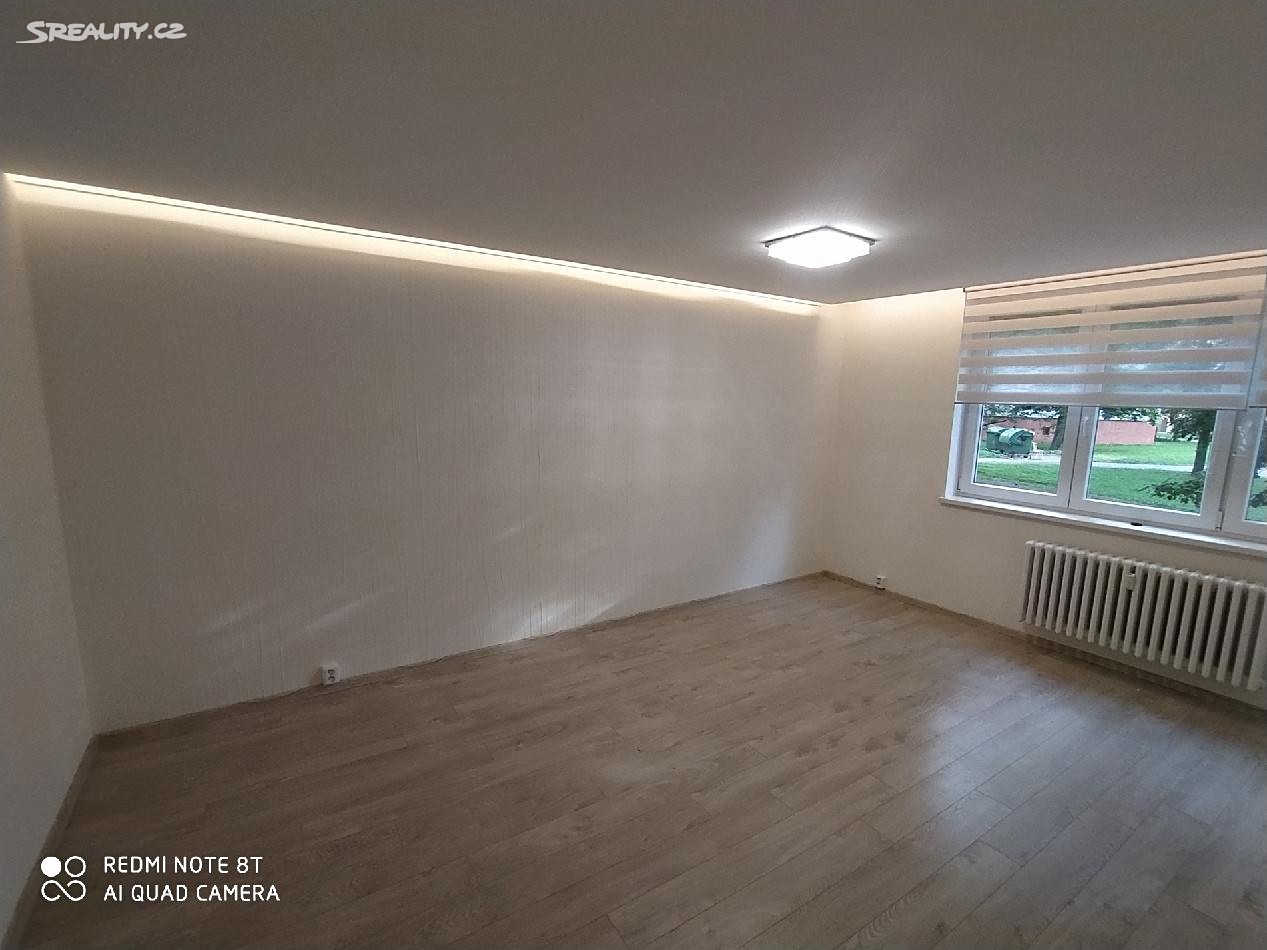 Pronájem bytu 2+kk 37 m², Hornopolní, Ostrava - Moravská Ostrava