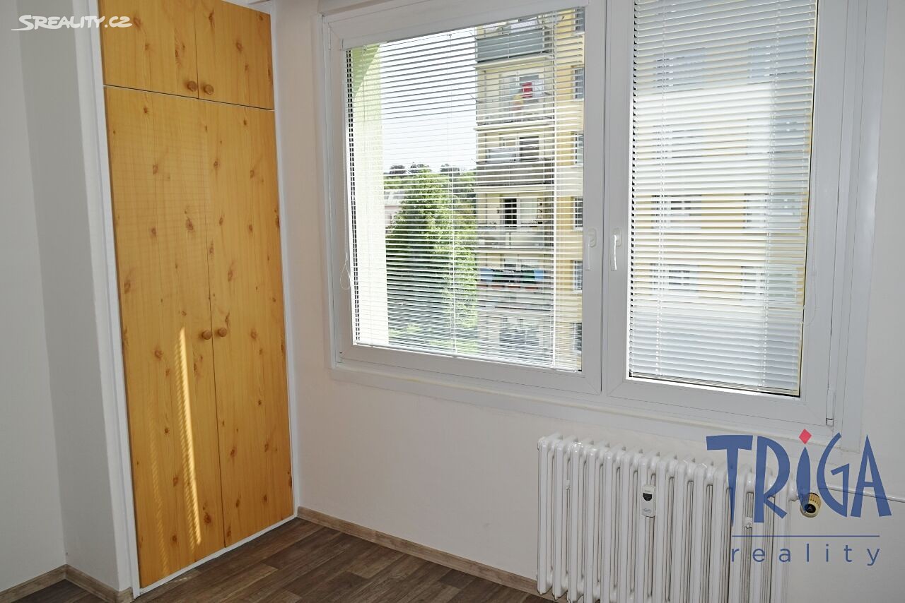 Pronájem bytu 3+1 65 m², Elišky Krásnohorské, Dvůr Králové nad Labem