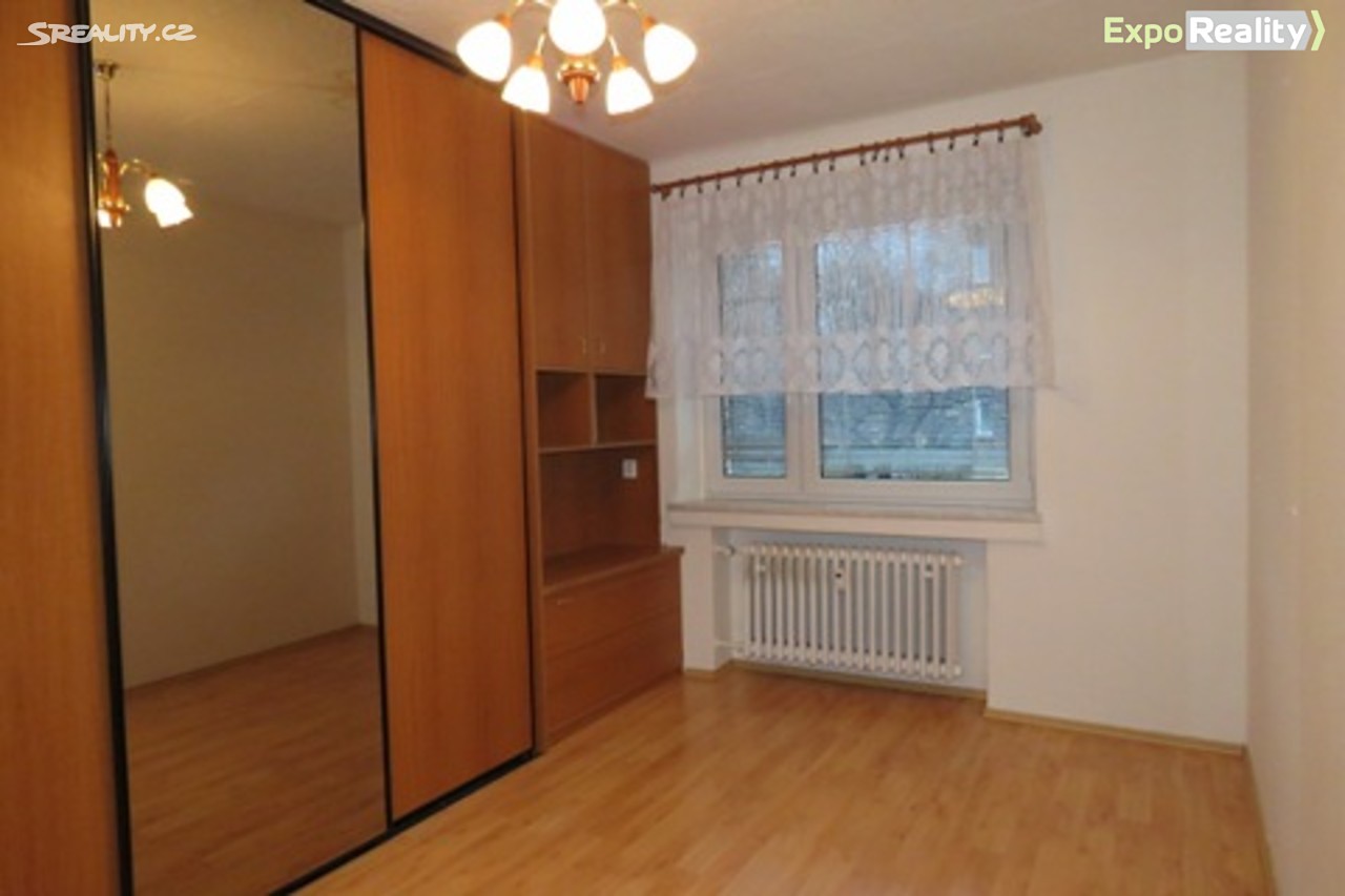 Pronájem bytu 3+1 73 m², Zlín