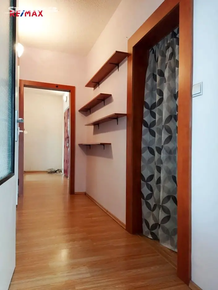 Pronájem bytu 3+1 70 m², Aninská, Znojmo