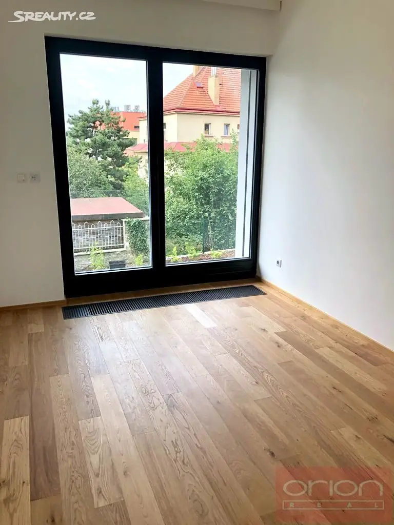 Pronájem bytu 4+kk 124 m², U Pernikářky, Praha 5 - Smíchov