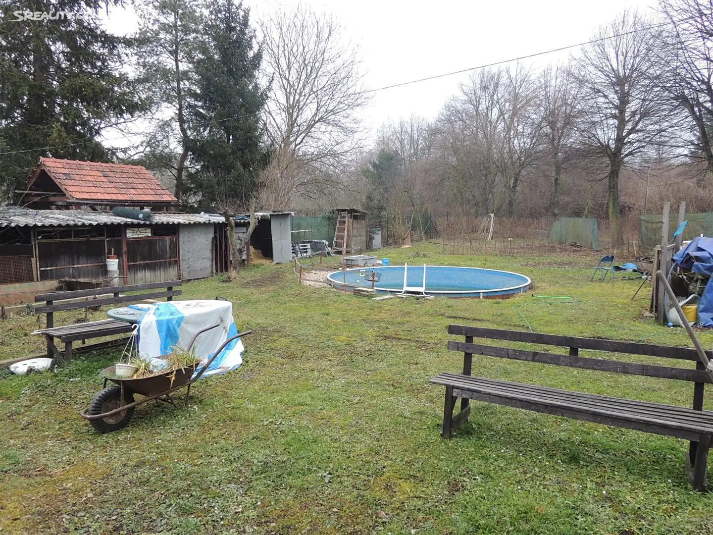 Pronájem  zahrady 692 m², Kralupy nad Vltavou - Mikovice, okres Mělník