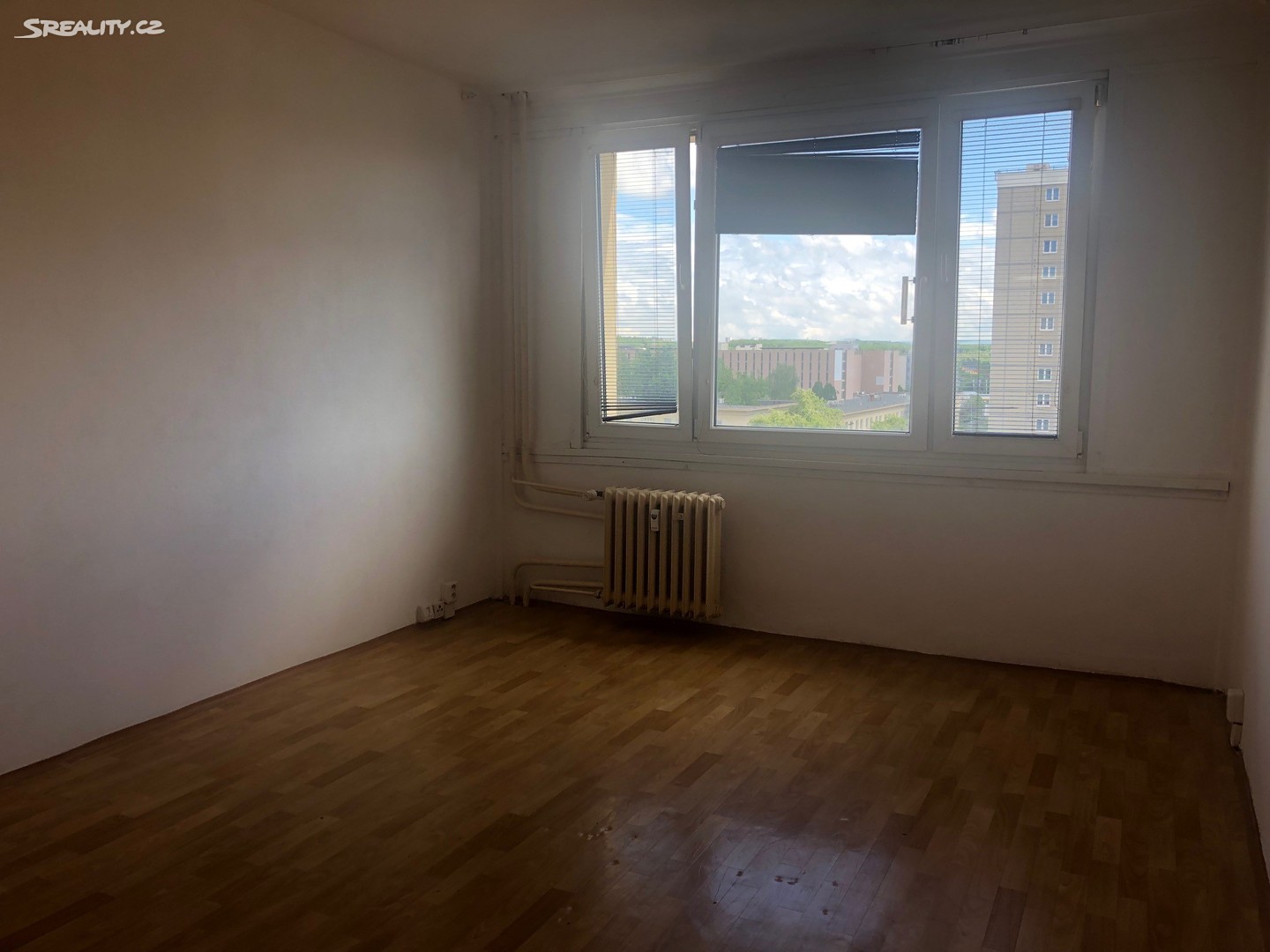 Prodej bytu 1+kk 24 m², Káranská, Praha 10 - Malešice