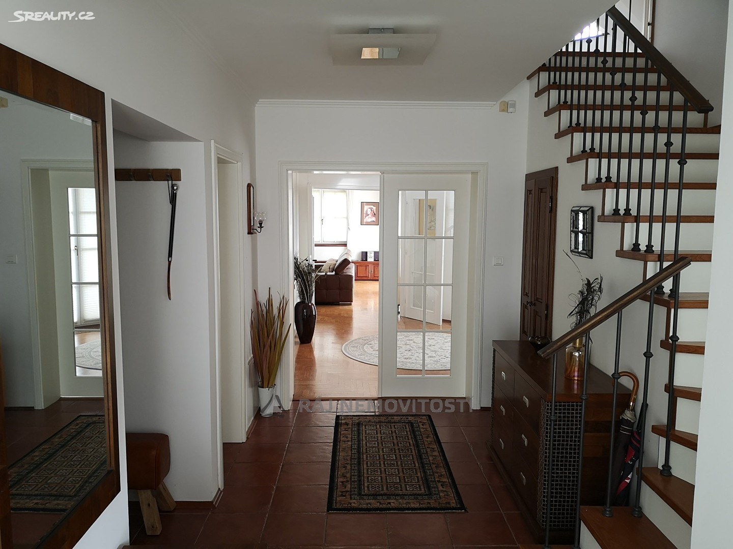 Prodej  rodinného domu 226 m², pozemek 1 080 m², Křenice, okres Praha-východ