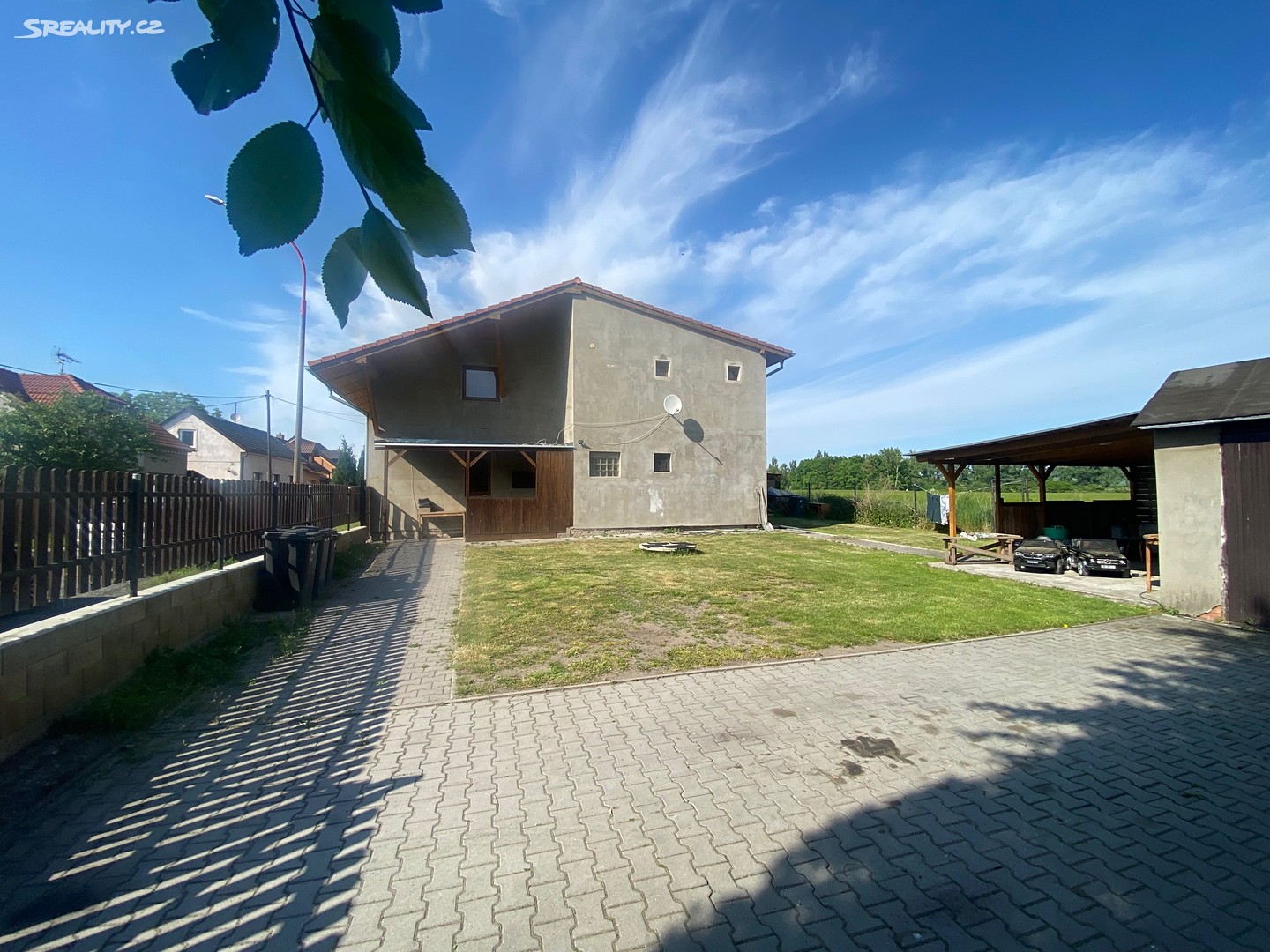 Prodej  rodinného domu 260 m², pozemek 541 m², Odřepsy, okres Nymburk