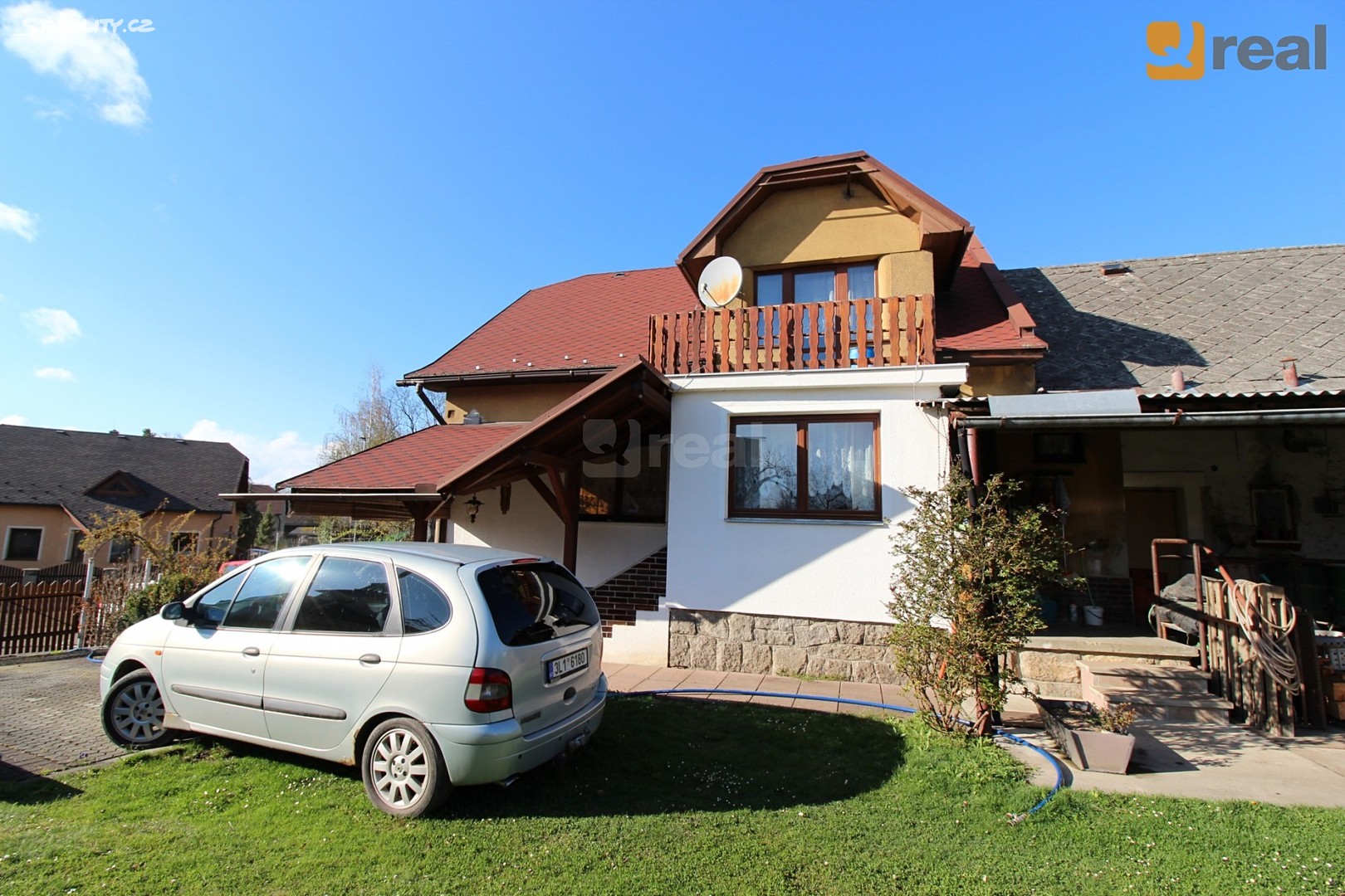Prodej  rodinného domu 320 m², pozemek 795 m², Ohrazenice, okres Semily
