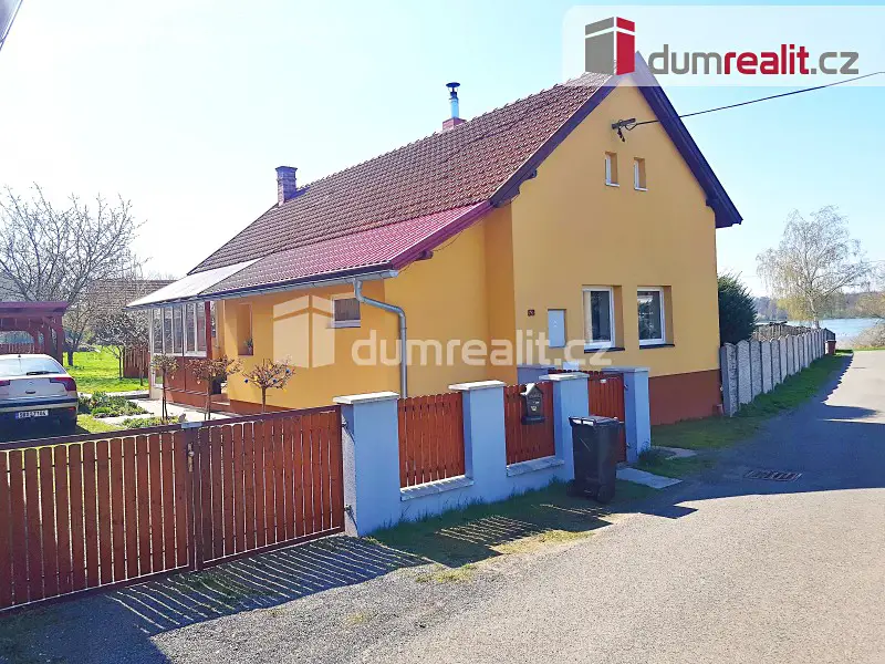 Prodej  rodinného domu 78 m², pozemek 278 m², Vlkava, okres Mladá Boleslav