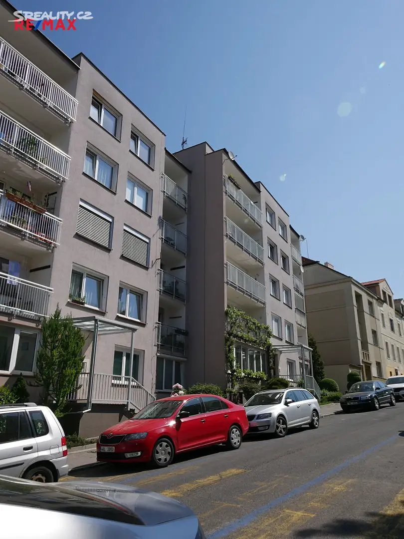 Pronájem bytu 2+1 53 m², Vodňanského, Praha 6 - Břevnov
