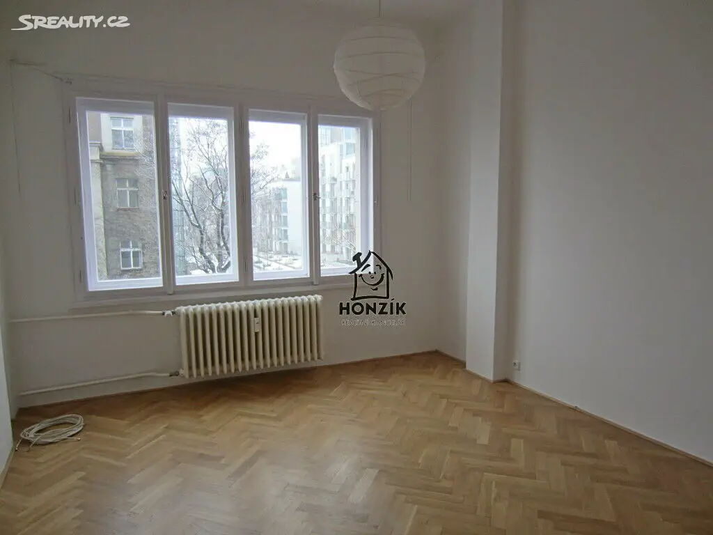 Pronájem bytu 2+1 58 m², Hradešínská, Praha 10 - Vinohrady