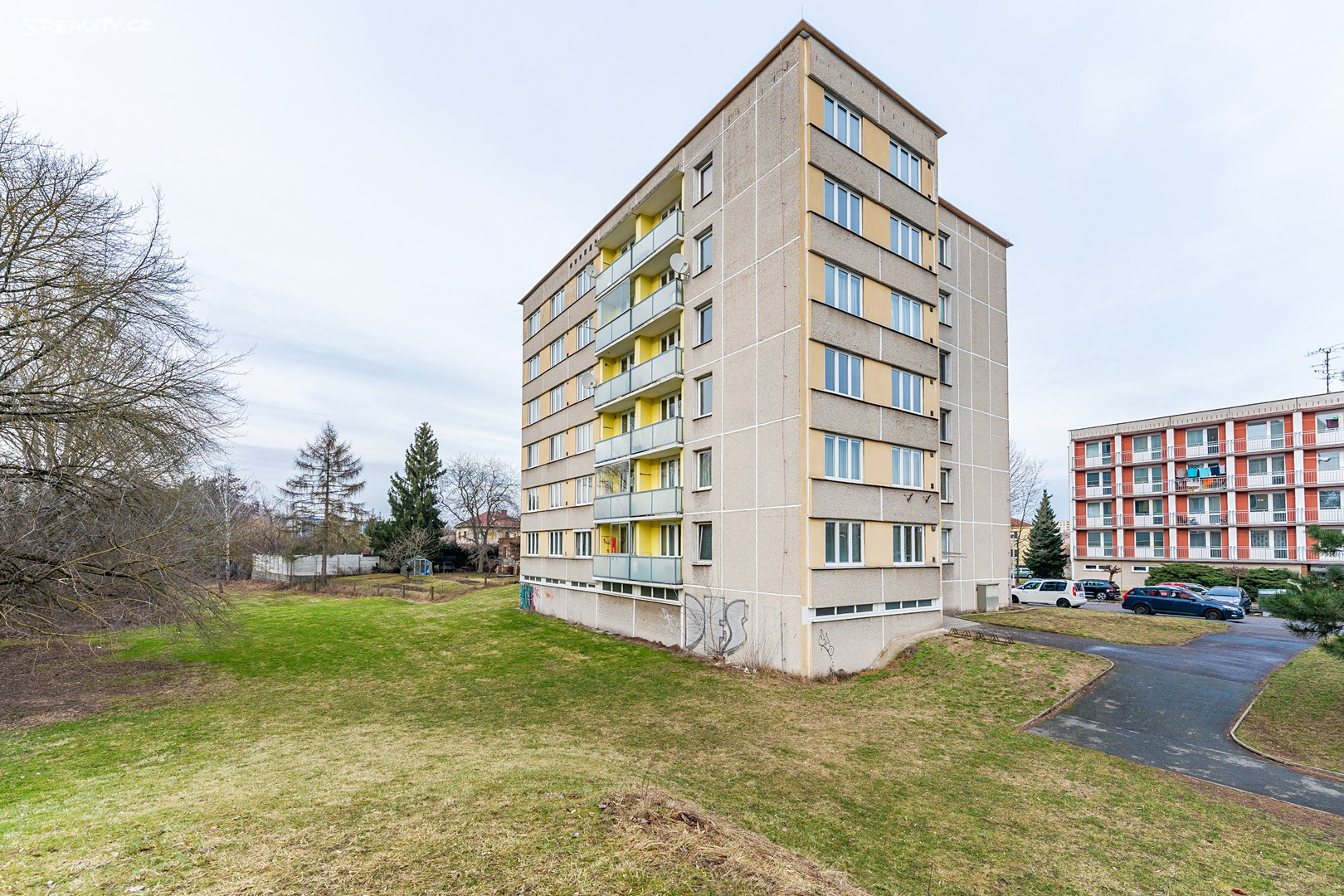 Prodej bytu 1+1 46 m², Na Břehách, Hradec Králové - Třebeš