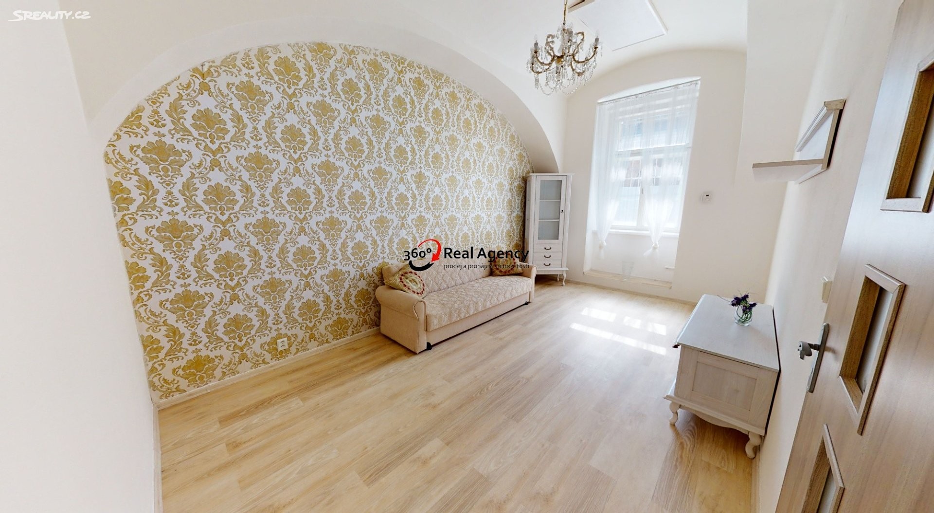 Prodej bytu 1+1 49 m², Prvního pluku, Praha 8 - Karlín