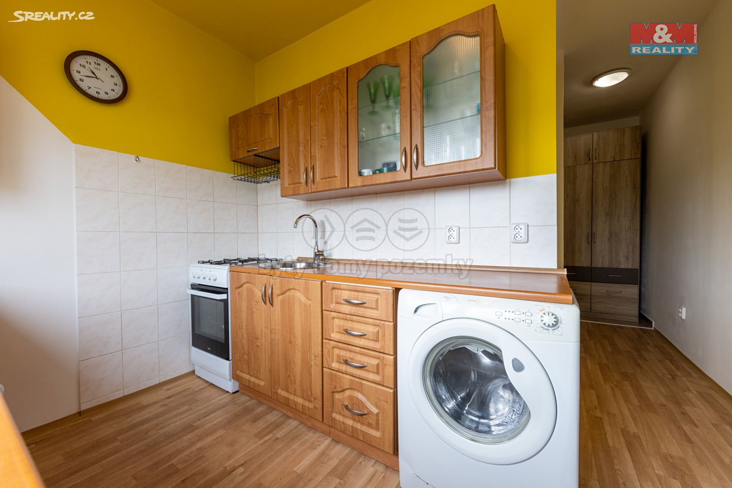 Prodej bytu 2+1 58 m², Husova, Nová Role