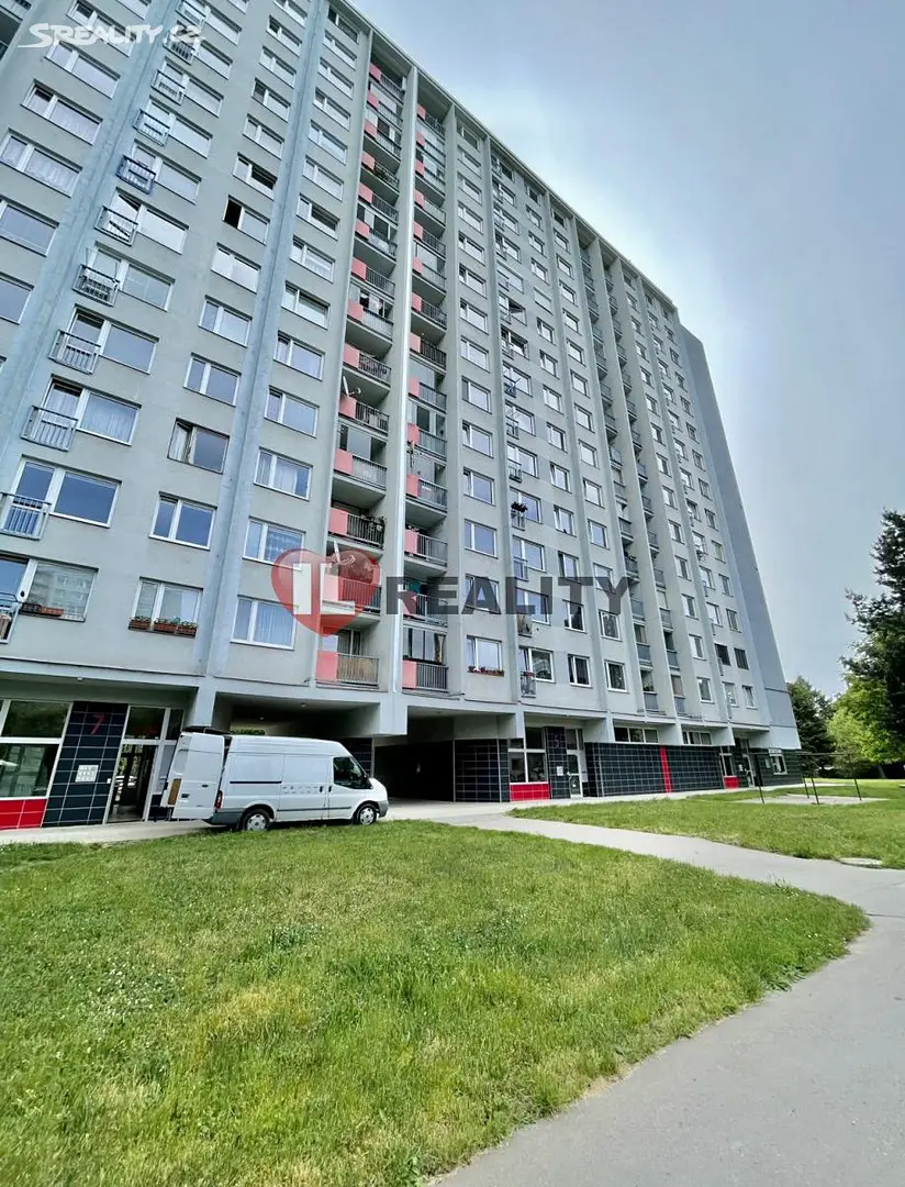 Prodej bytu 2+1 62 m², Praha 8 - Kobylisy