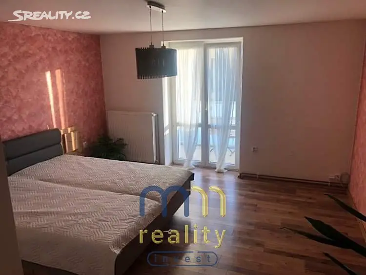 Prodej bytu 2+1 65 m², Opletalova, Uničov