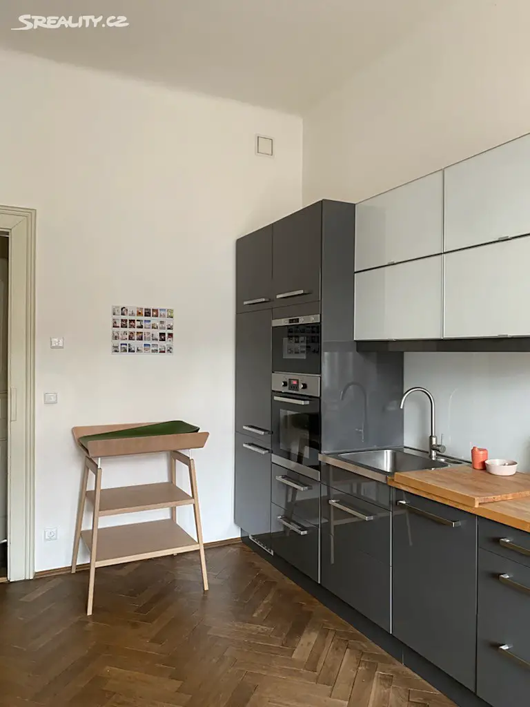 Prodej bytu 2+kk 45 m², Svobodova, Praha 2 - Vyšehrad