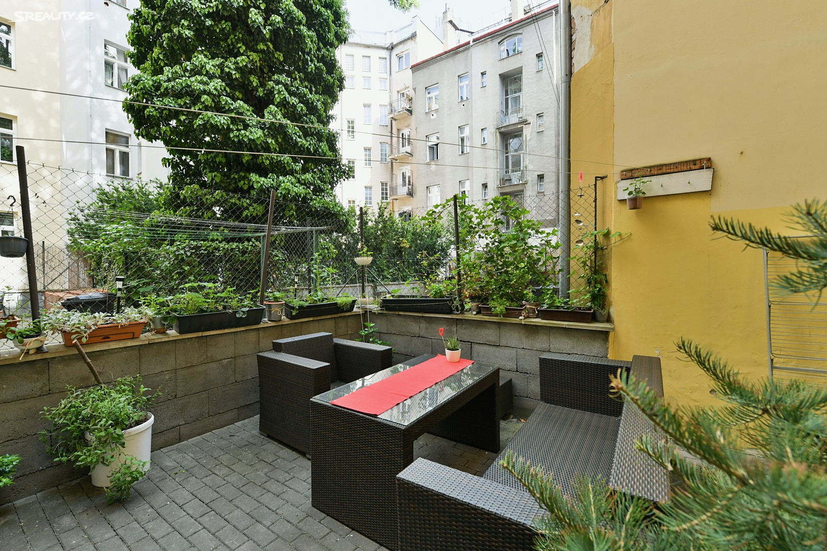 Prodej bytu 3+1 82 m², Hybešova, Praha 8 - Karlín