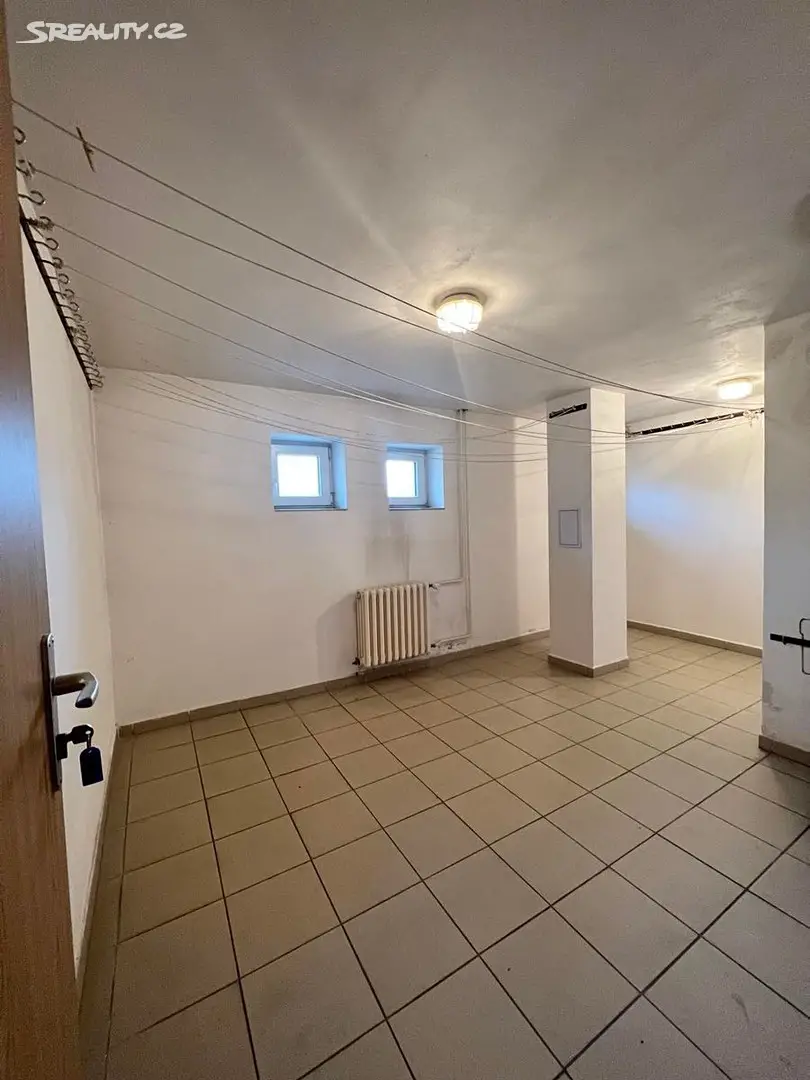 Prodej bytu 3+1 69 m², Barákova, Rokycany - Nové Město