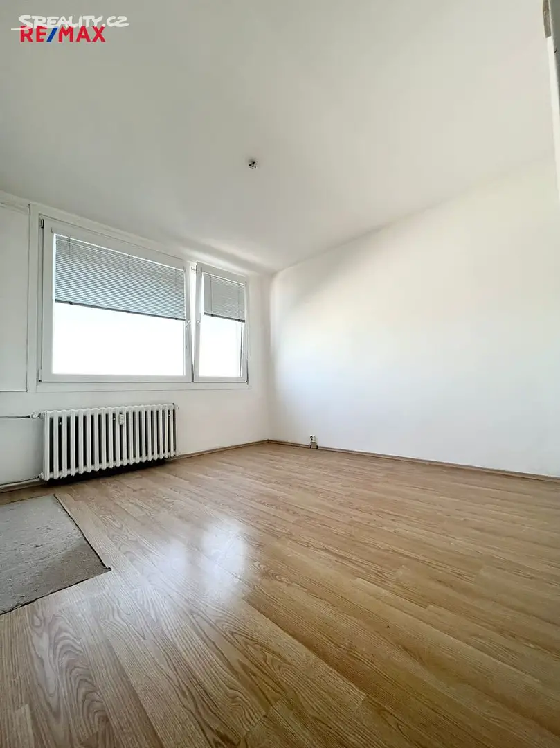 Prodej bytu 3+1 70 m², Alejní, Teplice