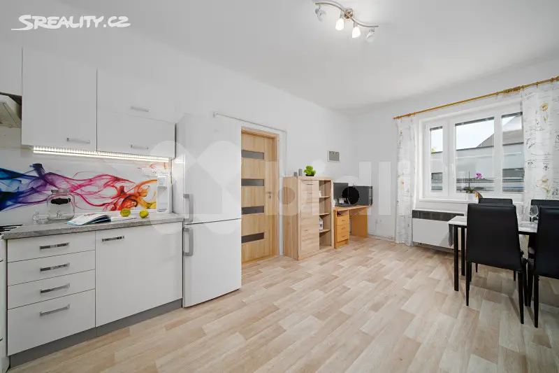 Prodej bytu 3+kk 66 m², nábřeží Benešovo, Dvůr Králové nad Labem