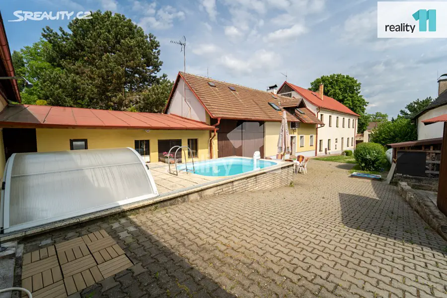 Prodej  rodinného domu 386 m², pozemek 2 288 m², Kanina, okres Mělník