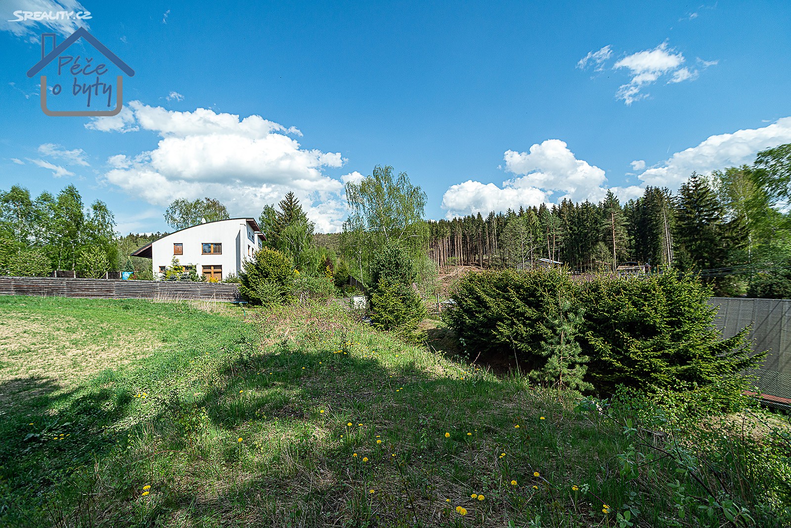 Prodej  stavebního pozemku 1 256 m², Hlinsko - Blatno, okres Chrudim