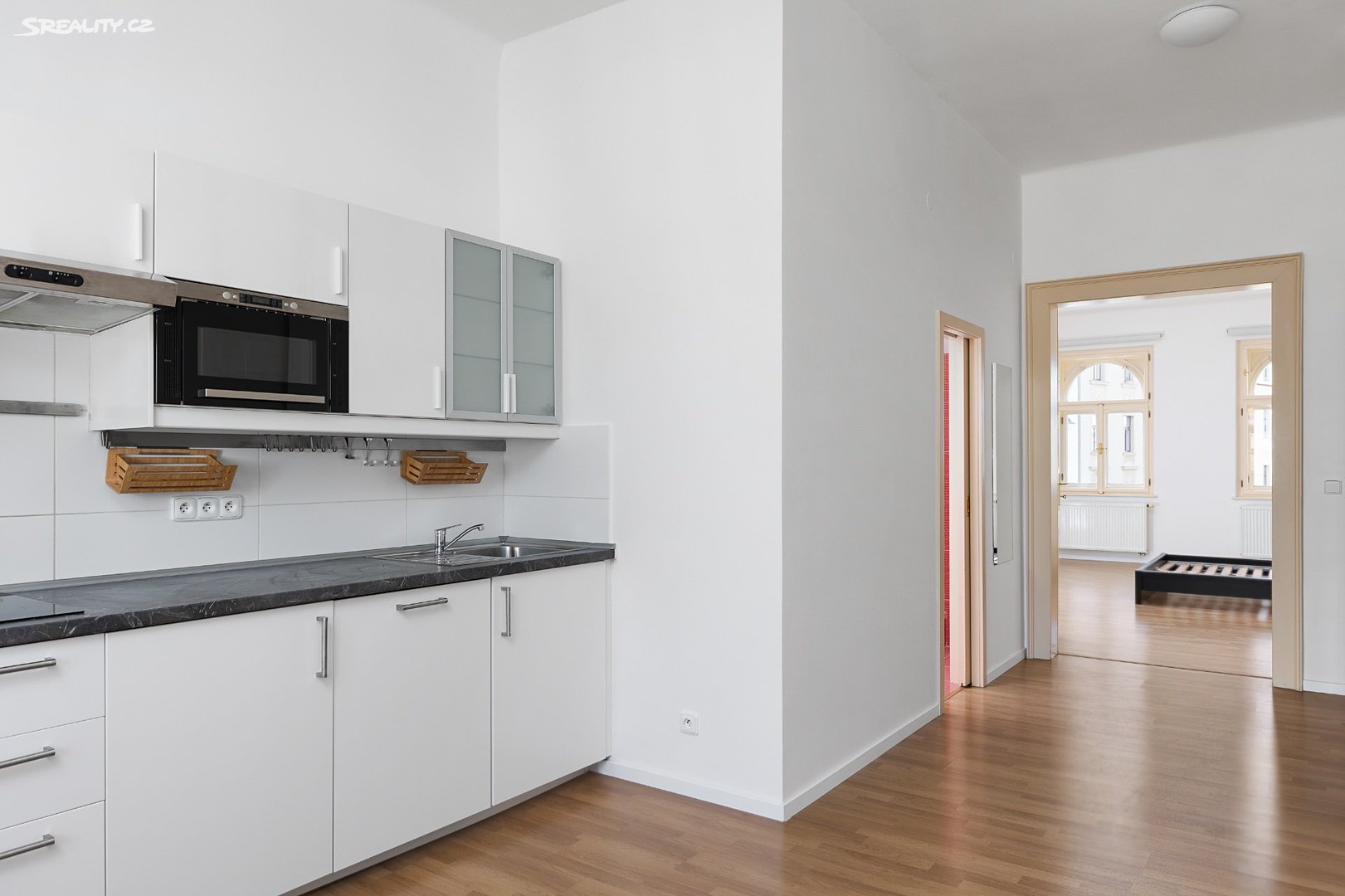 Pronájem bytu 1+1 45 m², Kamenická, Praha 7 - Holešovice