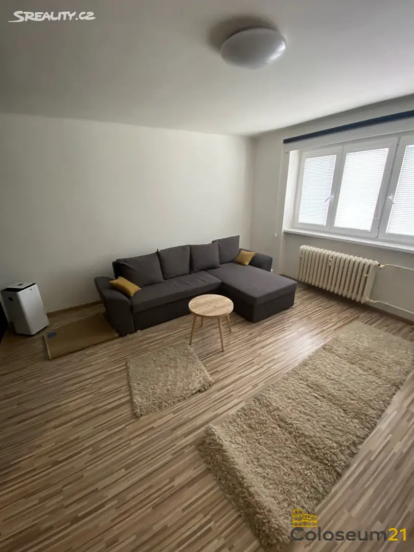 Pronájem bytu 2+1 55 m², Dánská, Kladno - Kročehlavy