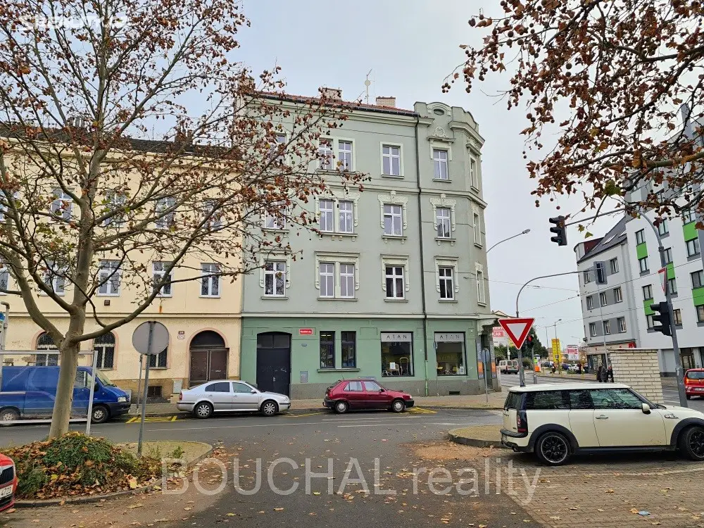 Pronájem bytu 2+1 71 m², Mikulášské náměstí, Plzeň - Východní Předměstí