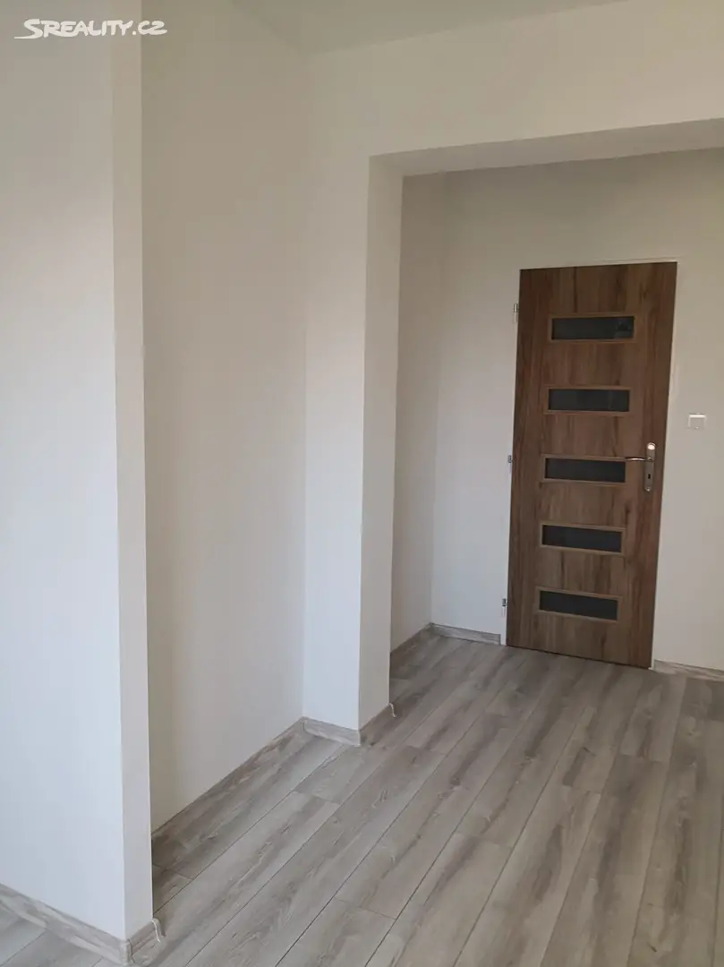 Pronájem bytu 3+1 79 m², Litevská, Kladno - Kročehlavy