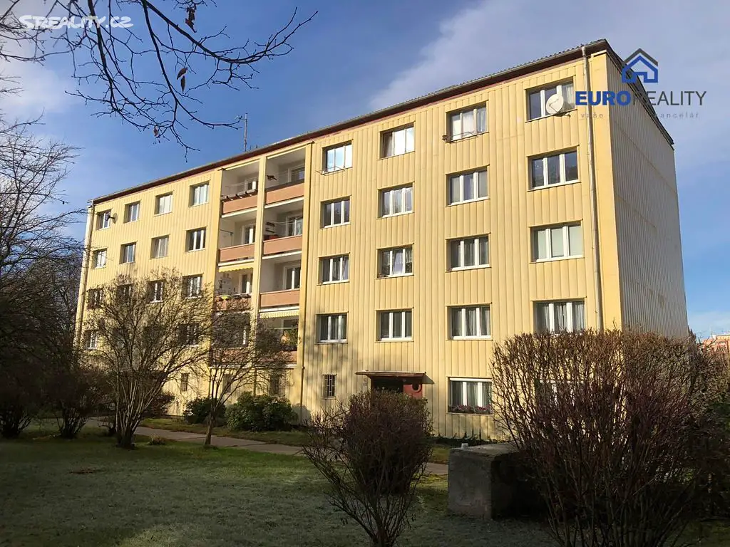 Pronájem bytu 4+1 82 m², Sládkova, Karlovy Vary