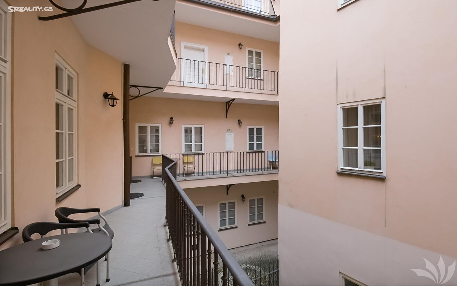 Prodej bytu 3+kk 65 m², Vlašská, Praha 1 - Malá Strana
