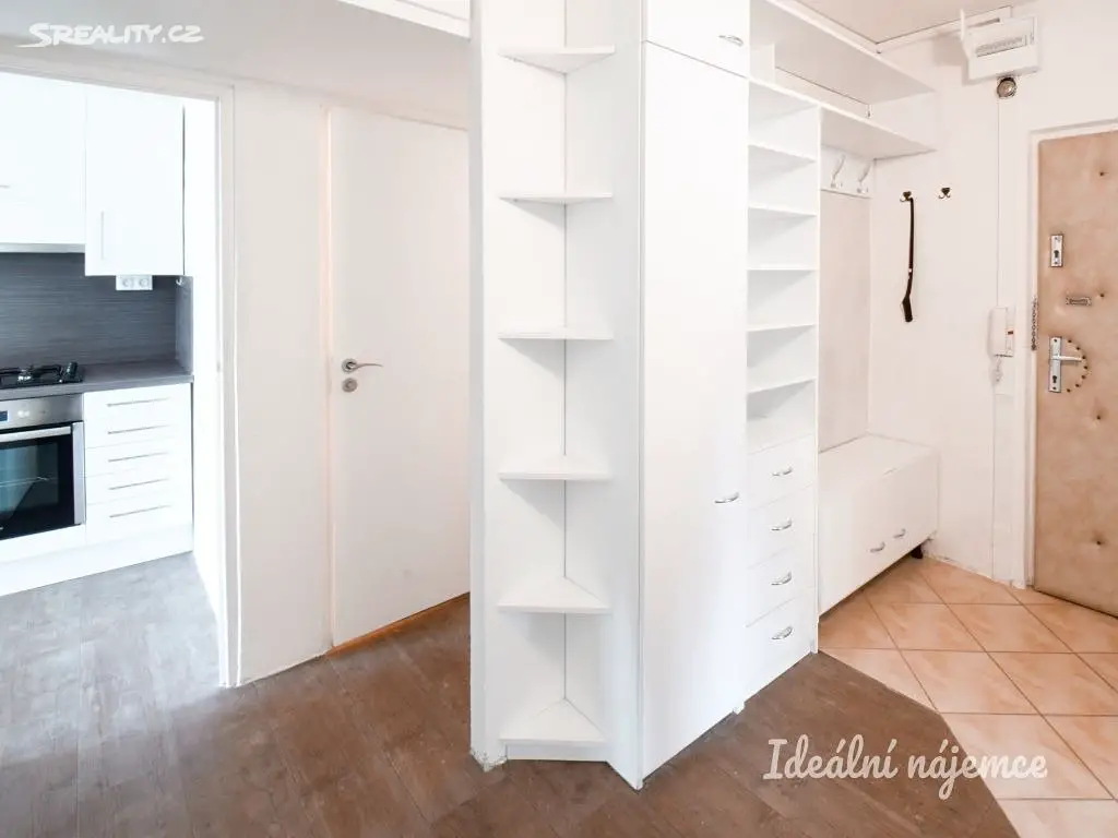 Pronájem bytu 3+1 63 m², Havelkova, Brno - Bohunice